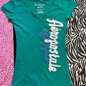 Aeropostale XS Teal V-Neck Tee with White Logo